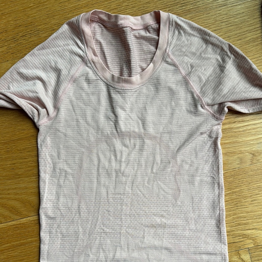 Lululemon Pink long sleeve swiftly tech